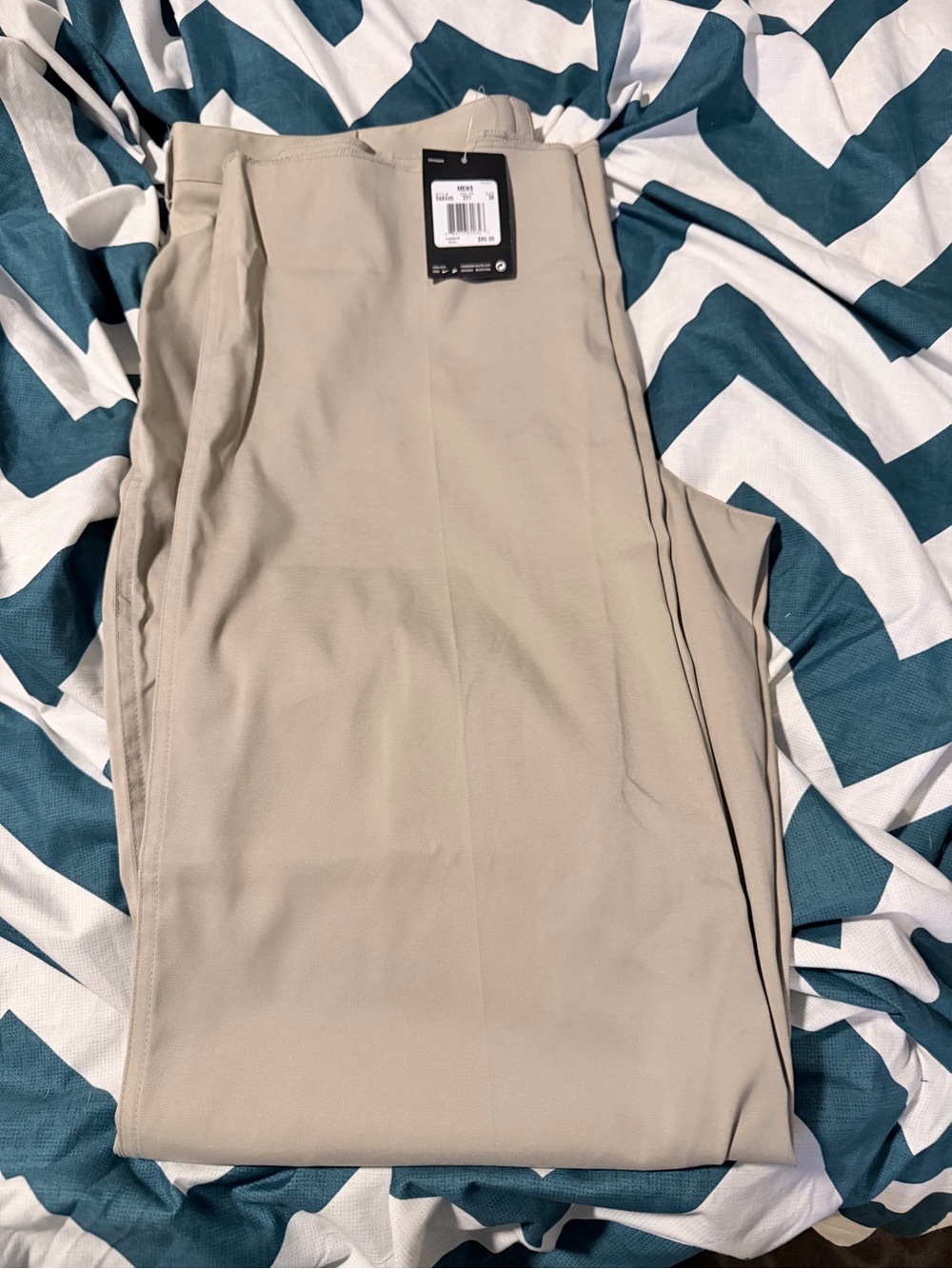 Men's Beige Nike golf drifit  - Classic Flat Front size 36/36